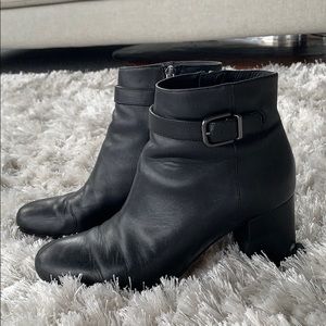 Via Spiga booties